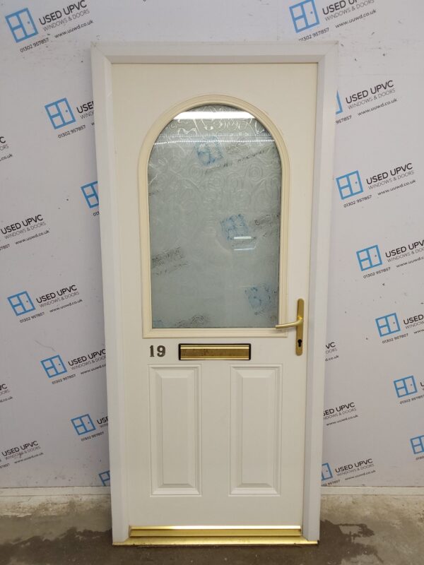 Used White Composite Front Door 905mm x 2060mm C7D009
