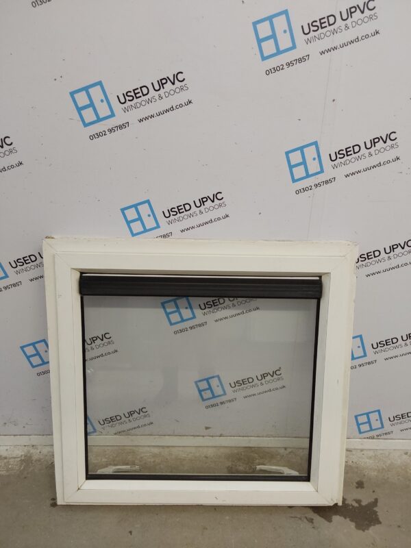 Used White Upvc Window 905mm x 845mm C2A005