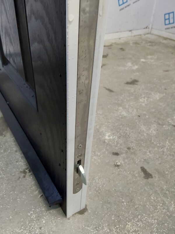 Used Black Composite Front Door 890mm x 2090mm C10D47 - Image 7