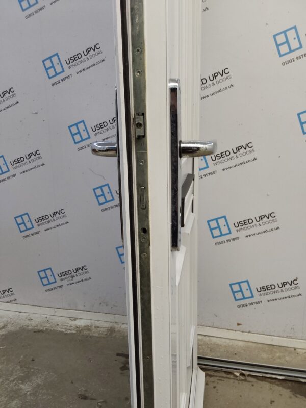 Used White Upvc Front Door 885mm x 2090mm C12D26 - Image 5