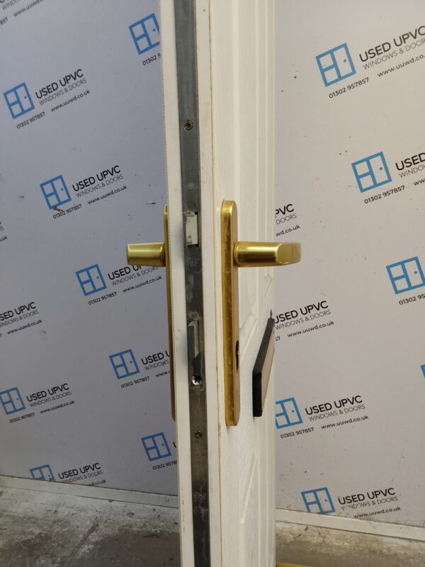 Used White Composite Front Door 870mm x 2105mm 0749 - Image 5