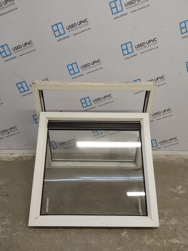 Used White Upvc Window 905mm x 845mm C2A005 - Image 2