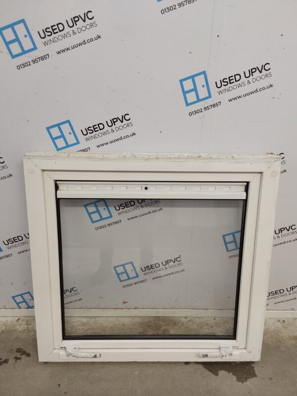 Used White Upvc Window 905mm x 845mm C2A005 - Image 4