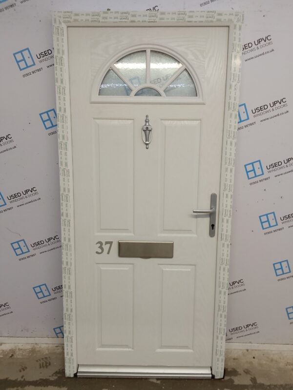 Brand New White Composite Front Door 940mm x 2025mm C1ND83