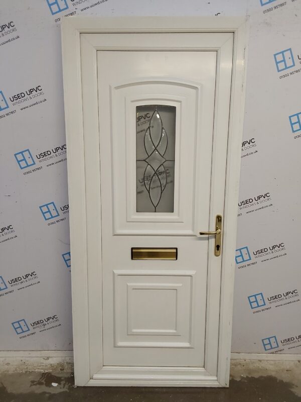 Used White Upvc Front Door 920mm x 2035mm (reduce to 880mm) C7D031