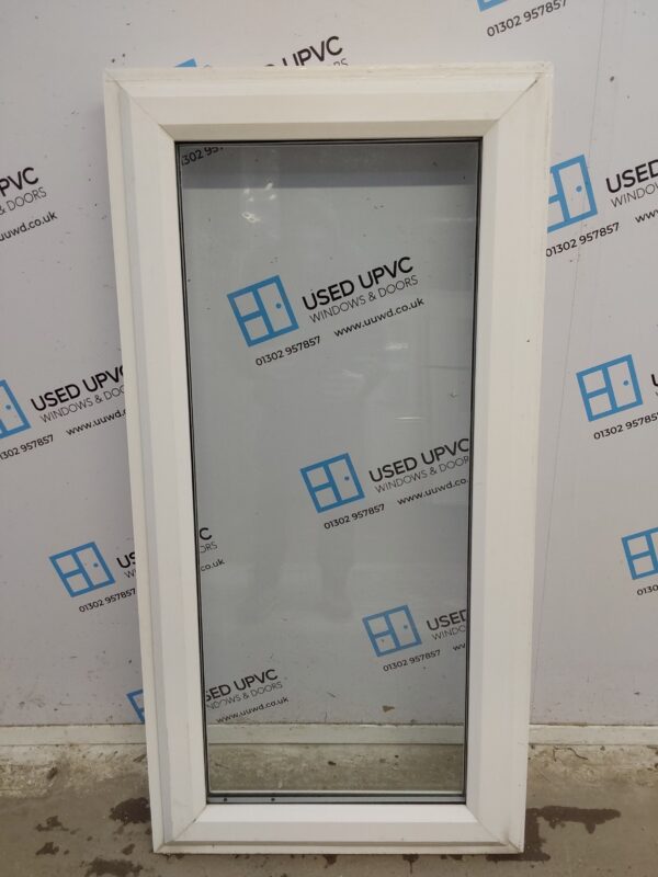 Used White Upvc Window 625mm x 1235mm W0444