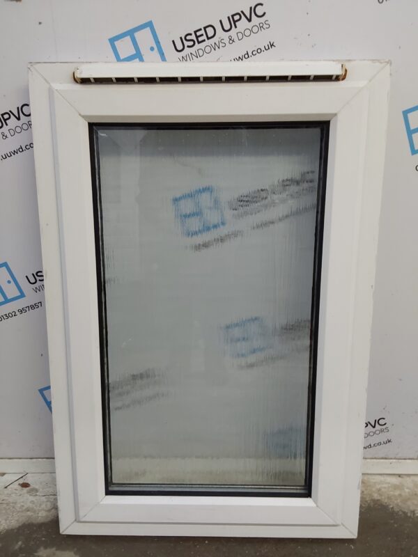 Used White Upvc Window 670mm x 1000mm C4W011