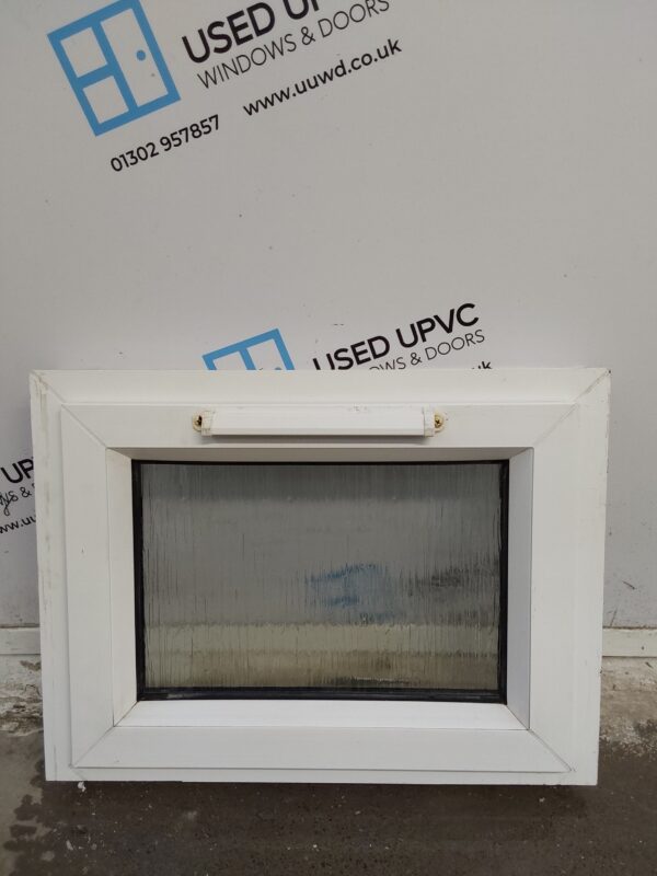 Used White Upvc Window 590mm x 440mm W0209