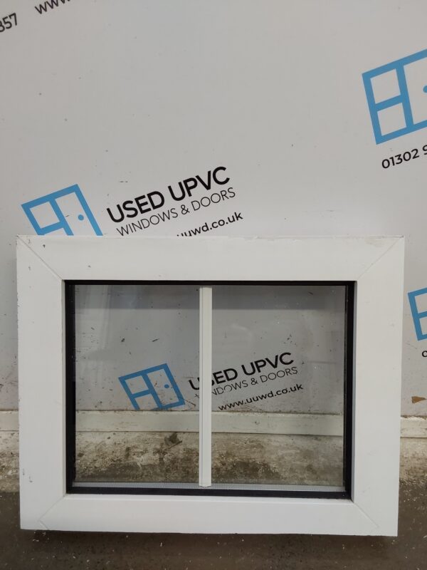 Used White Upvc Window 525mm x 415mm W0237