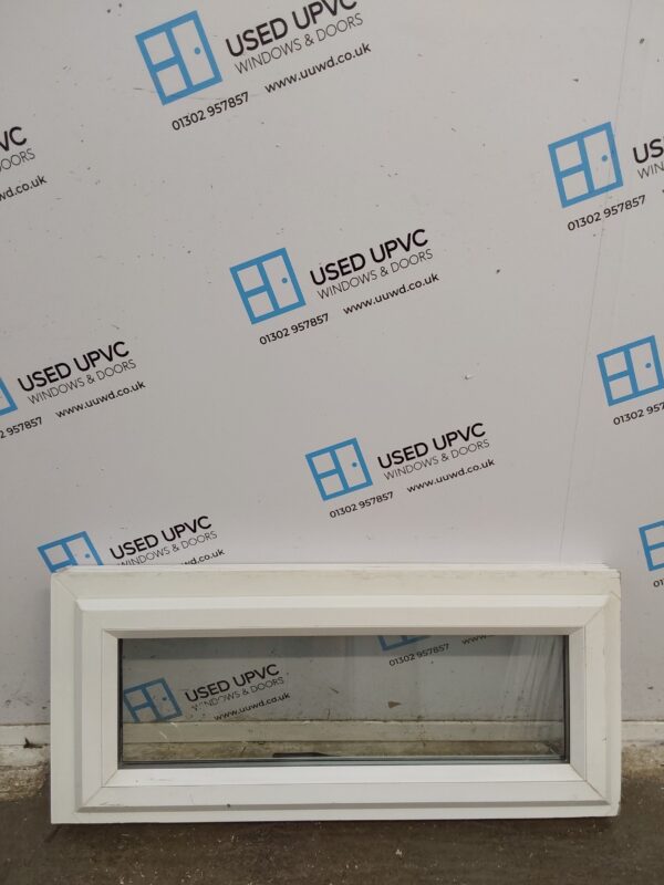 Used White Upvc Window 955mm x 415mm W0356