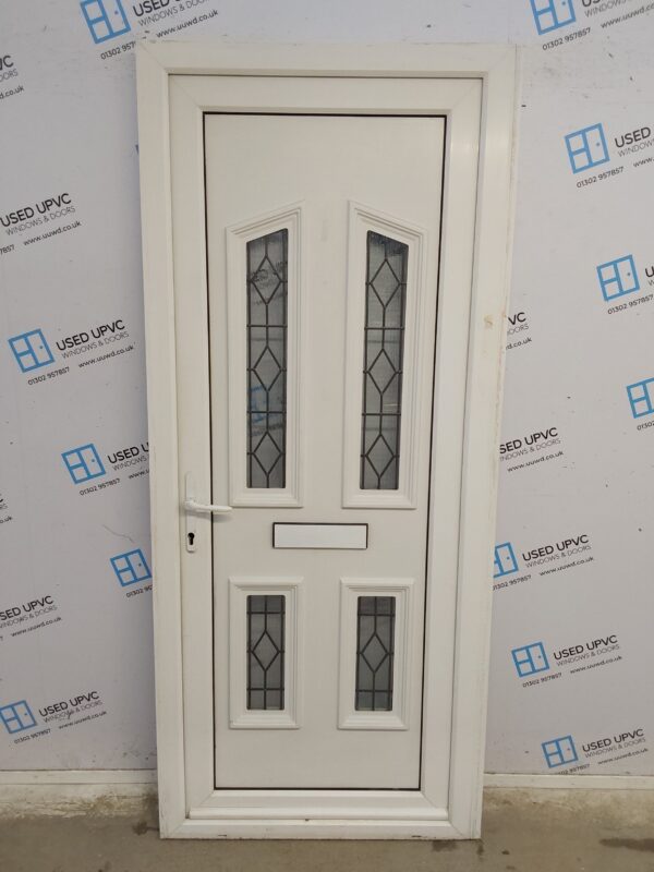 Used White Upvc Front Door 890mm x 2050mm (reduce to 870mm) C7D036