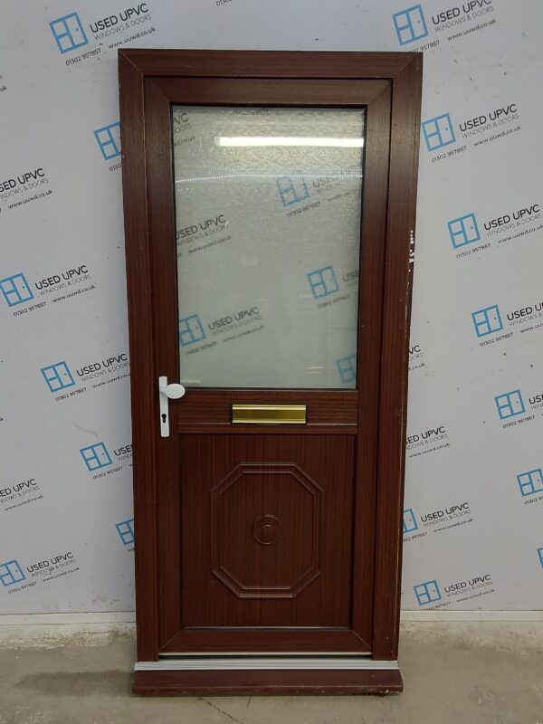 Used Woodgrain Upvc Front Door 920mm x 2060mm (Reduce To 905mm) C7D015