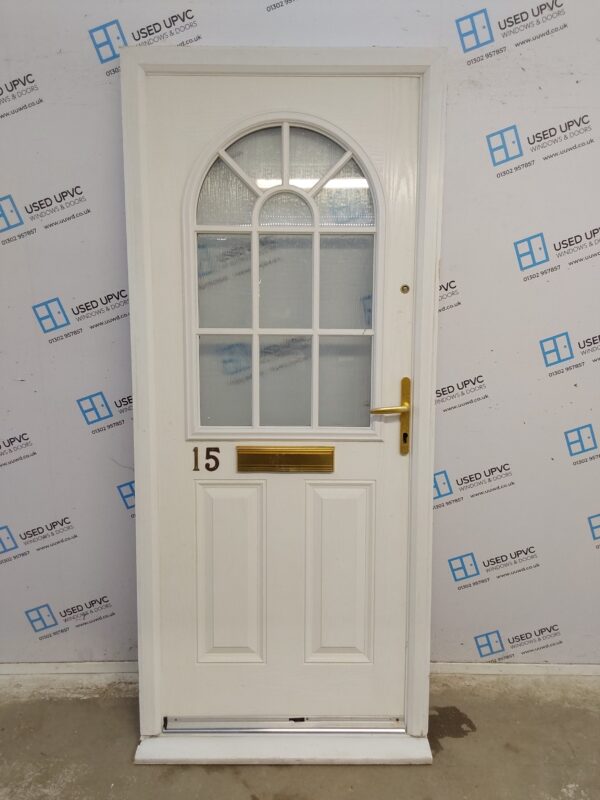 Used White Composite Front Door 920mm x 2105mm 0197