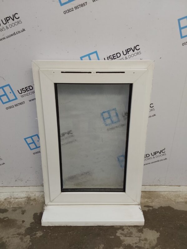 Used White Upvc Window 595mm x 900mm C4W122