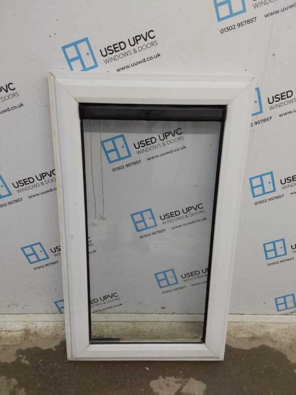 Used White Upvc Window 670mm x 1160mm C4W107