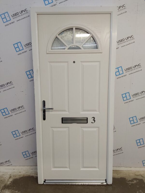 Used White Composite Front Door 905mm x 2030mm 0094