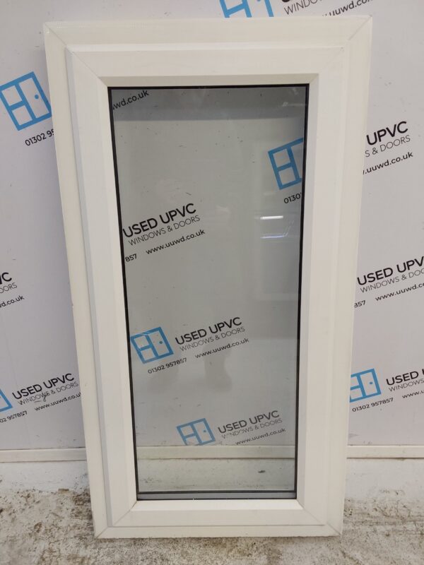 Used White Upvc Window 620mm x 1170mm C4W086