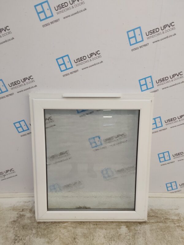 Used White Upvc Window 880mm x 1015mm (Reduce To 990mm) C2A018