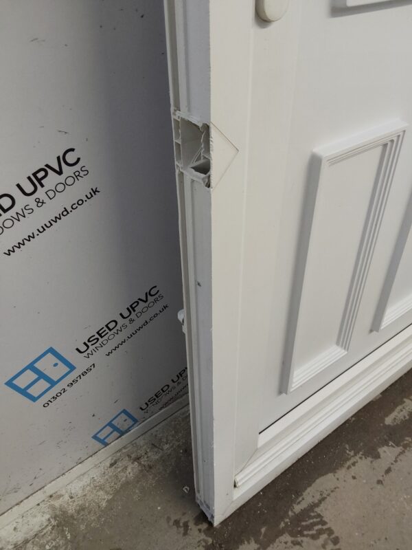 Used White Upvc Back Door 950mm x 2090mm (reduce to 920mm x 2060mm) C7D037 - Image 6