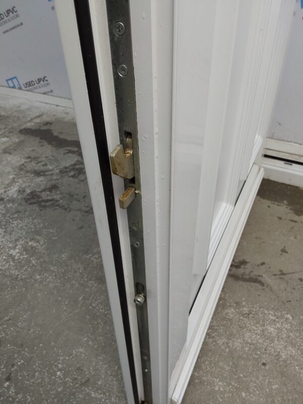 Used White Upvc Back Door 950mm x 2090mm (reduce to 920mm x 2060mm) C7D037 - Image 10