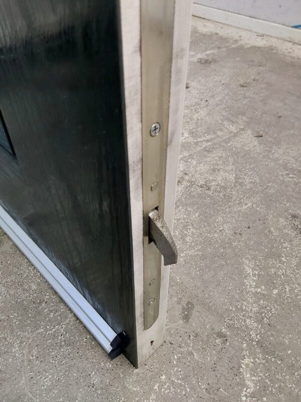 Used Green Composite Front Door 1010mm x 2080mm 0714 - Image 8