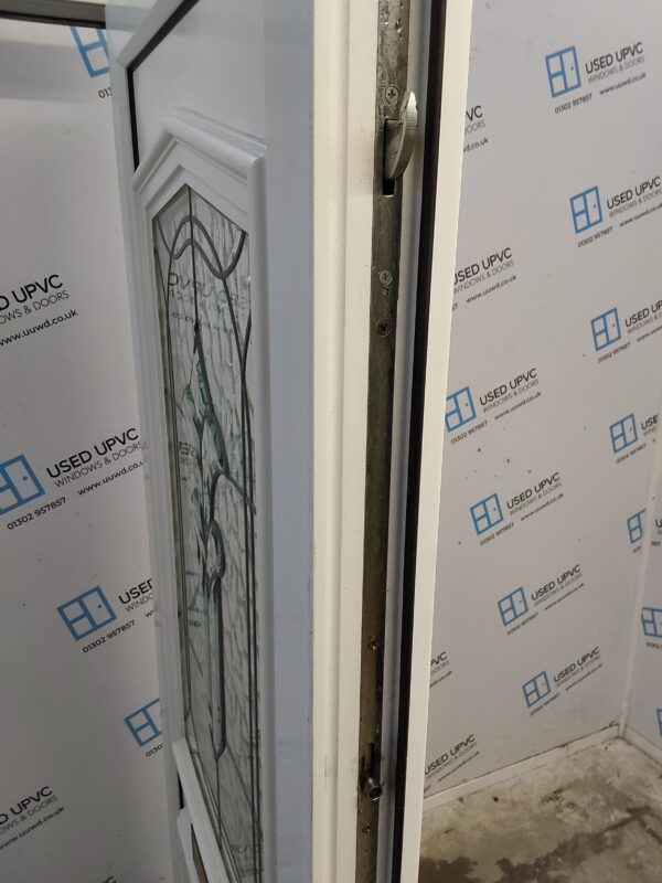 Used White Upvc Front Door 905mm x 2020mm C6072 - Image 4