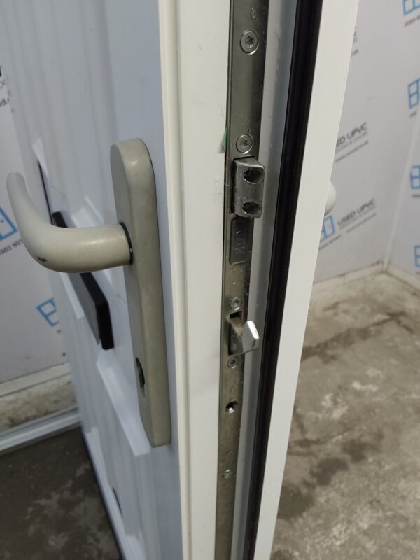 Used White Upvc Front Door 900mm x 2025mm C7D023 - Image 5