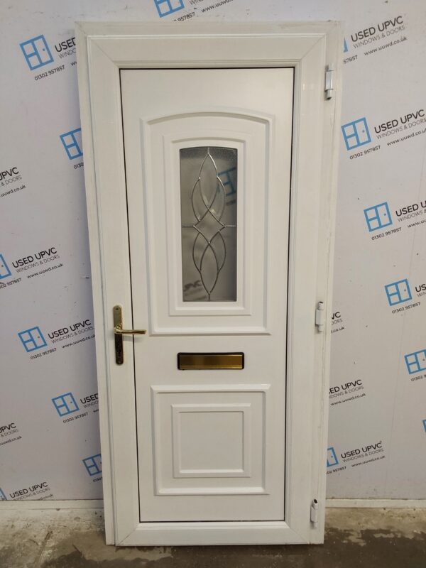 Used White Upvc Front Door 920mm x 2035mm (reduce to 880mm) C7D031 - Image 2