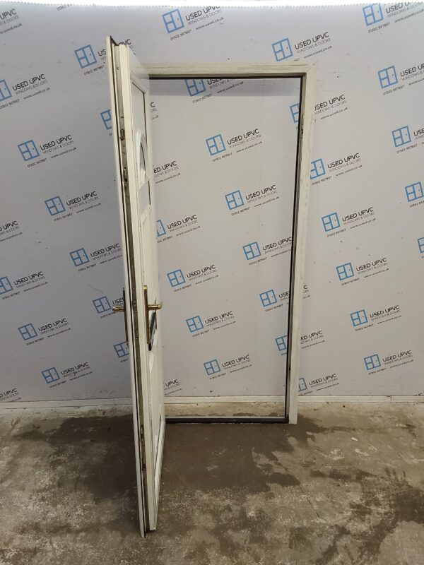 Used White Upvc Front Door 900mm x 2050mm 0685 - Image 3