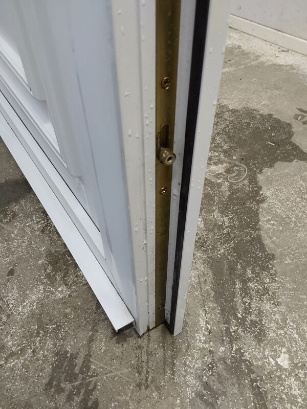 Used White Upvc Front Door, Side Panels And Toplight 1625mm x 2320mm DS012 - Image 6