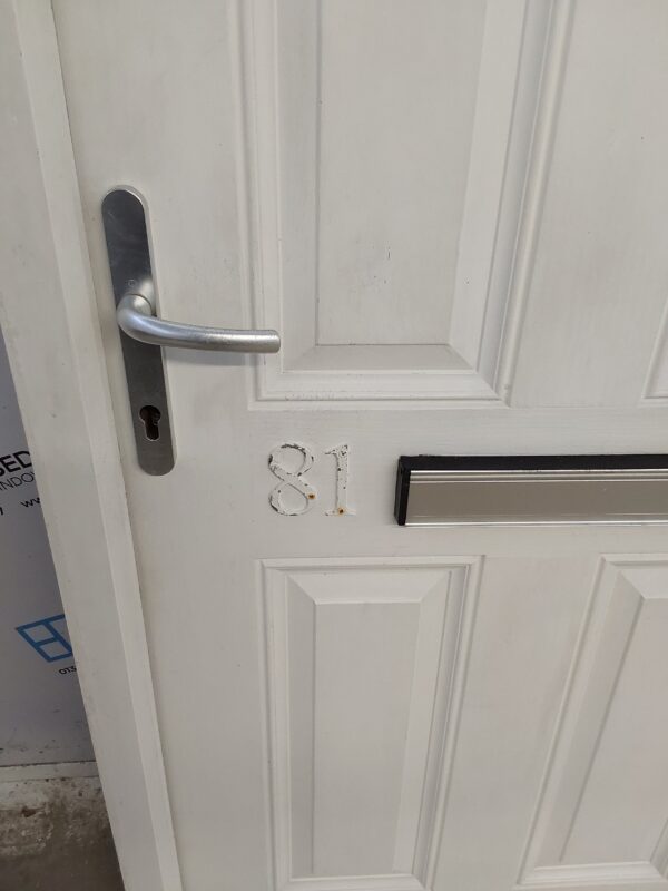 Used White Composite Front Door 925mm x 2040mm 0516 - Image 11