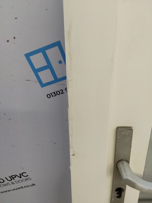 Used White Upvc Front Door 895mm x 2100mm 0333 - Image 14