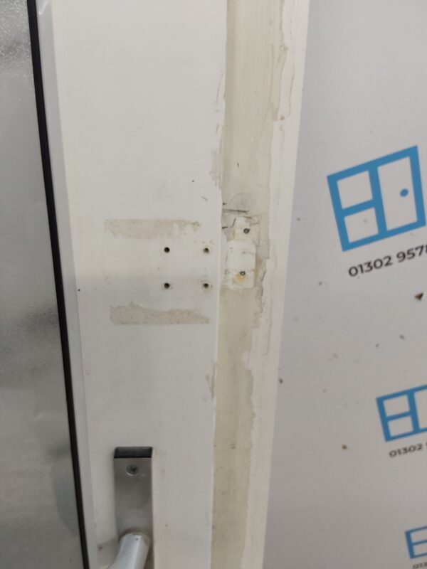 Used White Upvc Front Door 895mm x 2100mm 0333 - Image 12