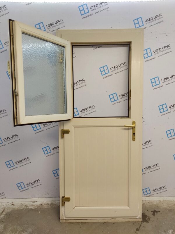 Used Cream Upvc Stable Door 920mm x 2100mm (Reduce To 900mm) 0226 - Image 4