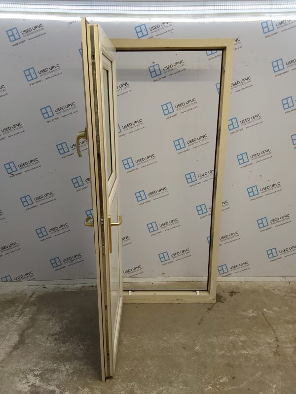 Used Cream Upvc Stable Door 920mm x 2100mm (Reduce To 900mm) 0226 - Image 5