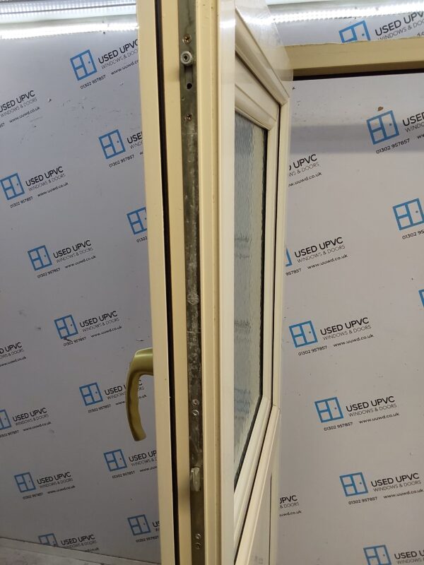 Used Cream Upvc Stable Door 920mm x 2100mm (Reduce To 900mm) 0226 - Image 6