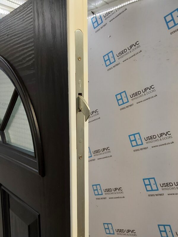 Used Black Composite Front Door 910mm x 2010mm 0184 - Image 4