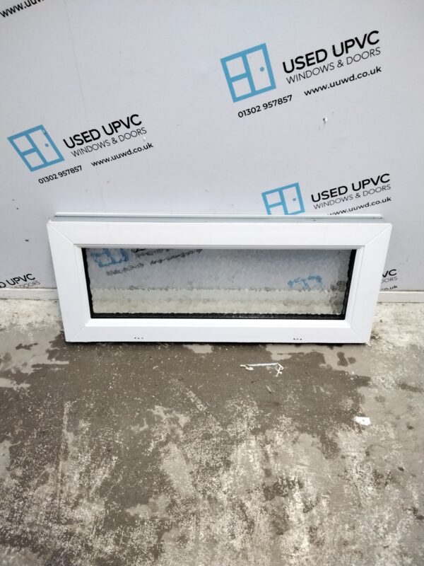 Used White Upvc Window 840mm x 345mm W0442