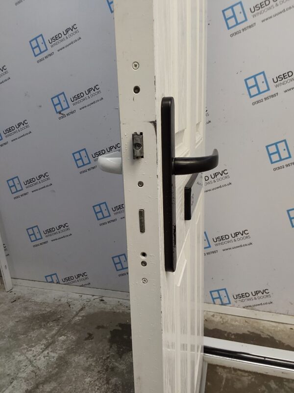 Used White Composite Front Door 900mm x 2015mm 0544 - Image 5