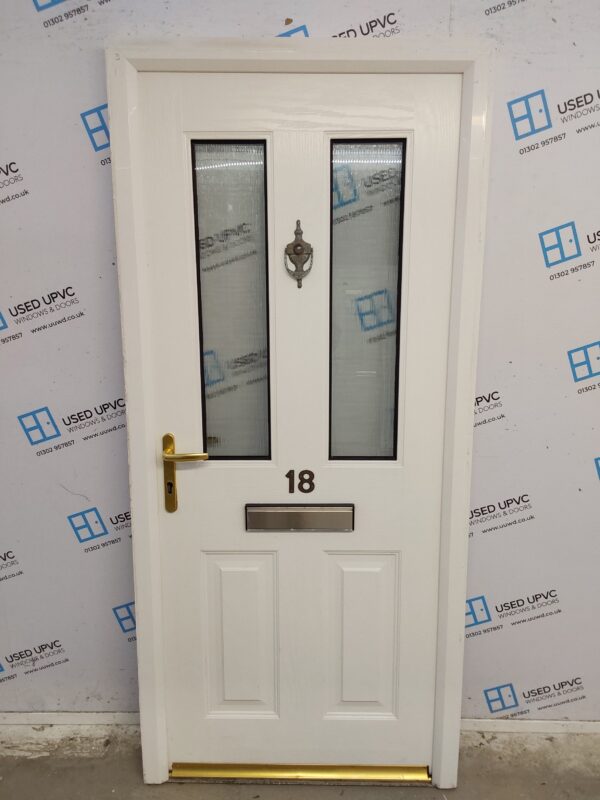 Used White Composite Front Door 905mm x 1990mm 0004