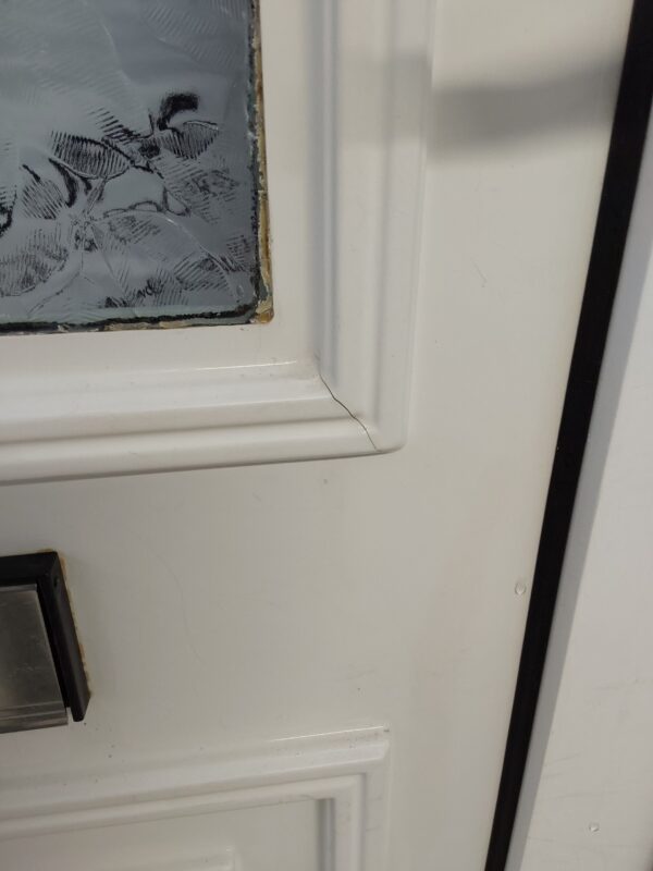 Used White Upvc Front Door 930mm x 2035mm C7D042 - Image 4