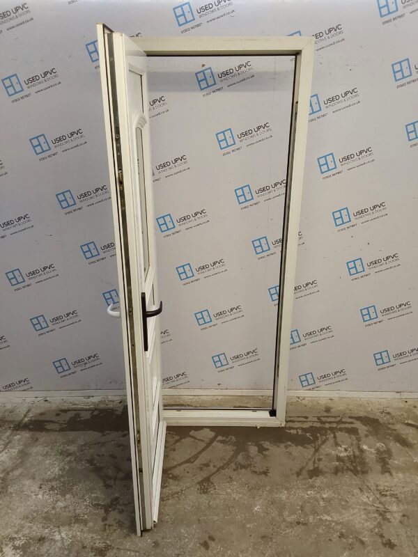 Used White Upvc Back Door 840mm x 2095mm (reduce to 825mm) C6004 - Image 3