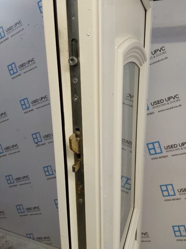 Used White Upvc Back Door 840mm x 2095mm (reduce to 825mm) C6004 - Image 5