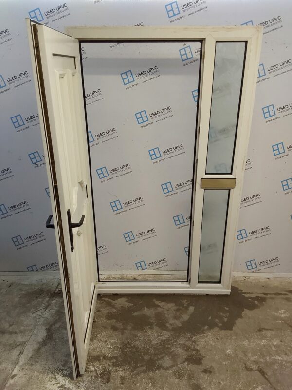 Used White Upvc Front Door And Side Panel 1225mm x 2065mm DS043 - Image 3