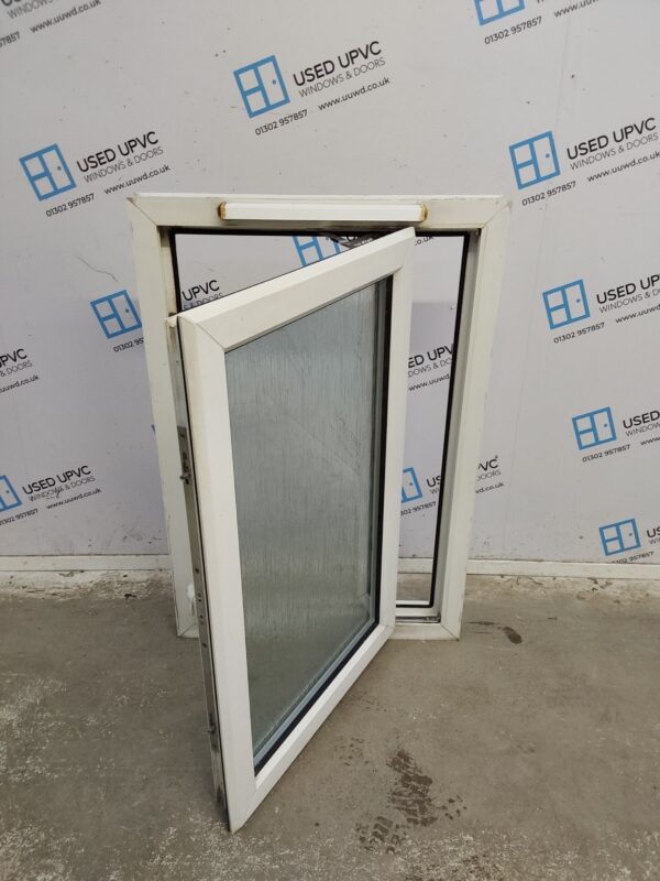 Used White Upvc Window 670mm x 1005mm C2115 - Image 2