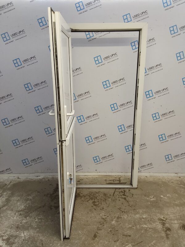 Used White Upvc Stable Door 920mm x 2010mm (Reduce To 900mm) 0565 - Image 3