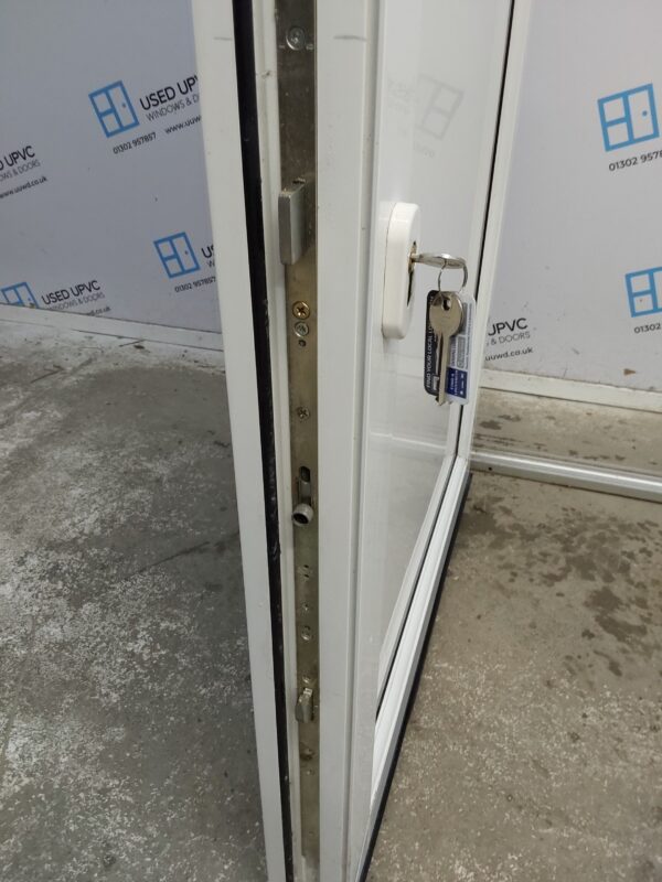 Used White Upvc Stable Door 920mm x 2010mm (Reduce To 900mm) 0565 - Image 6