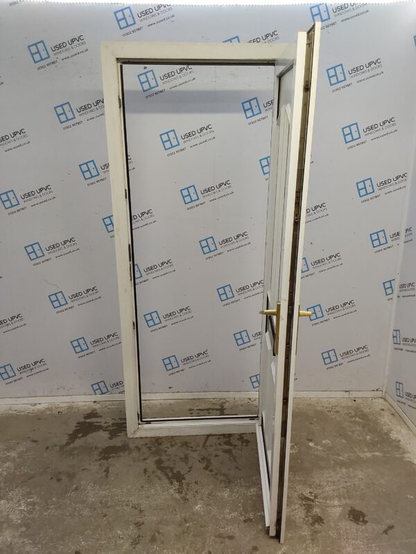 Used White Upvc Front Door 850mm x 2055mm 0537 - Image 3