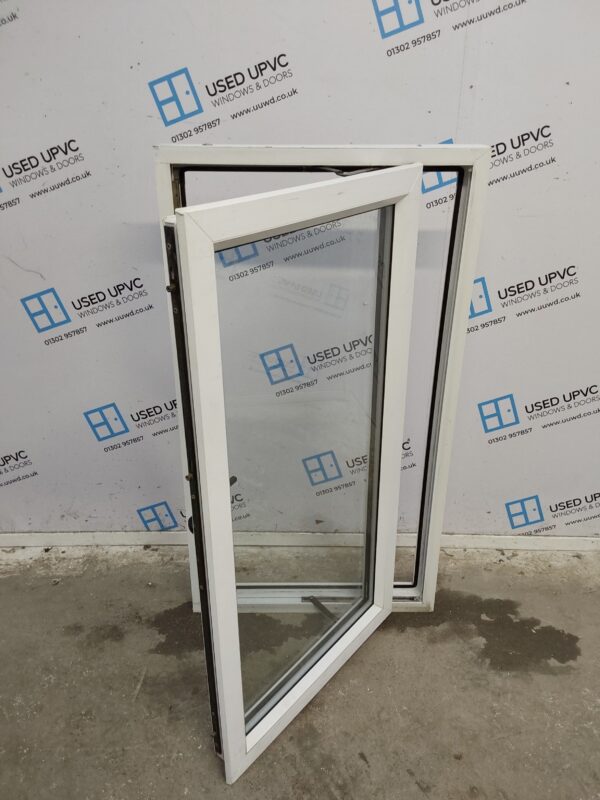 Used White Upvc Window 615mm x 1110mm C2132 - Image 3