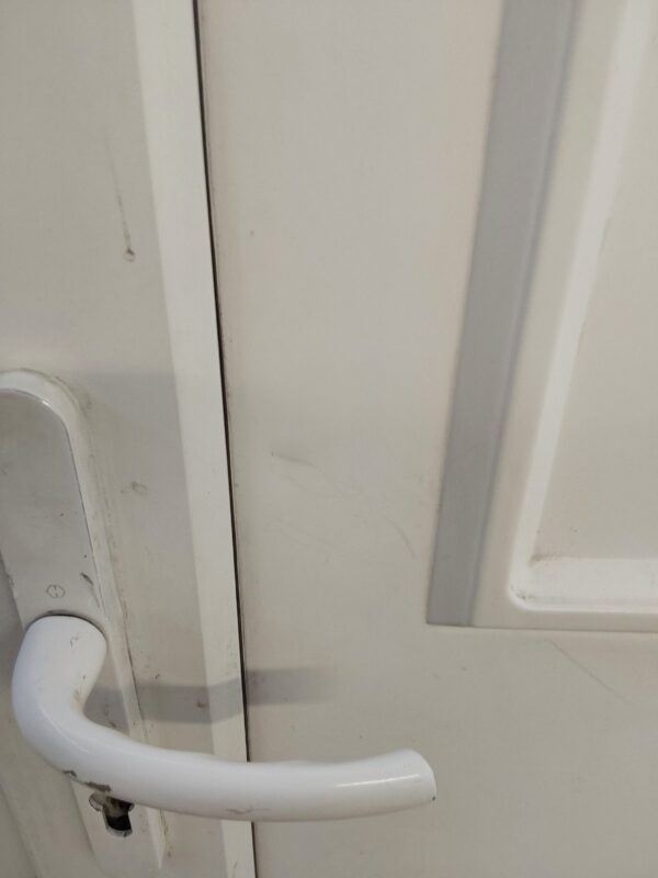 Used White Upvc Back Door (Outwards Opening) 920mm x 2050mm (Reduce To 905mm) 0735 - Image 7